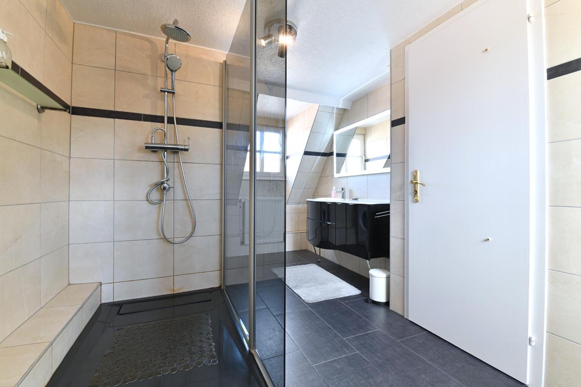 Romantique Appartement Fly Me To The Moon Colmar Eksteriør bilde